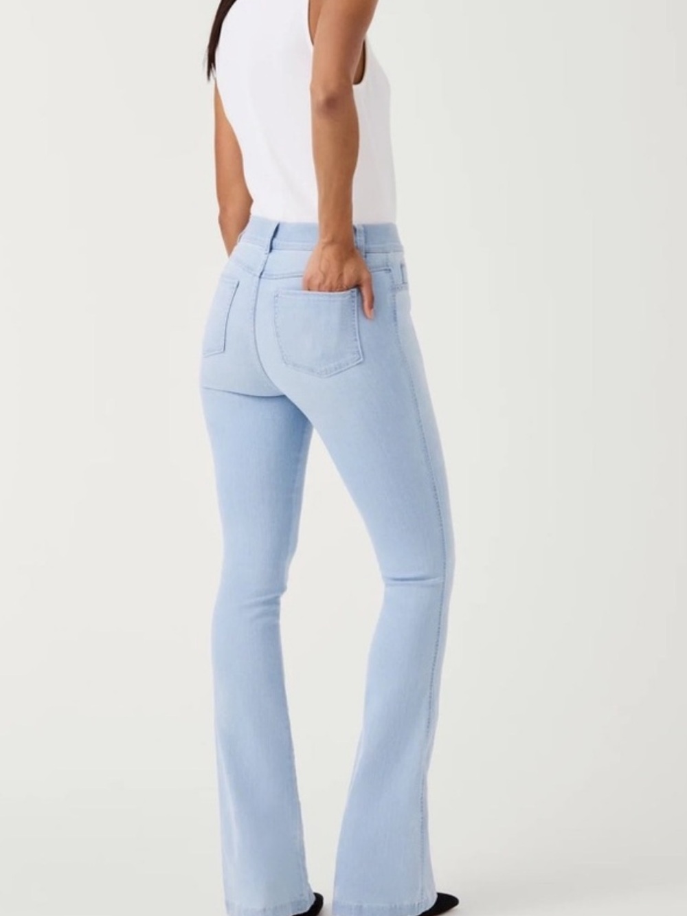 SPANX Light Wash High-Rise Women's Jeans